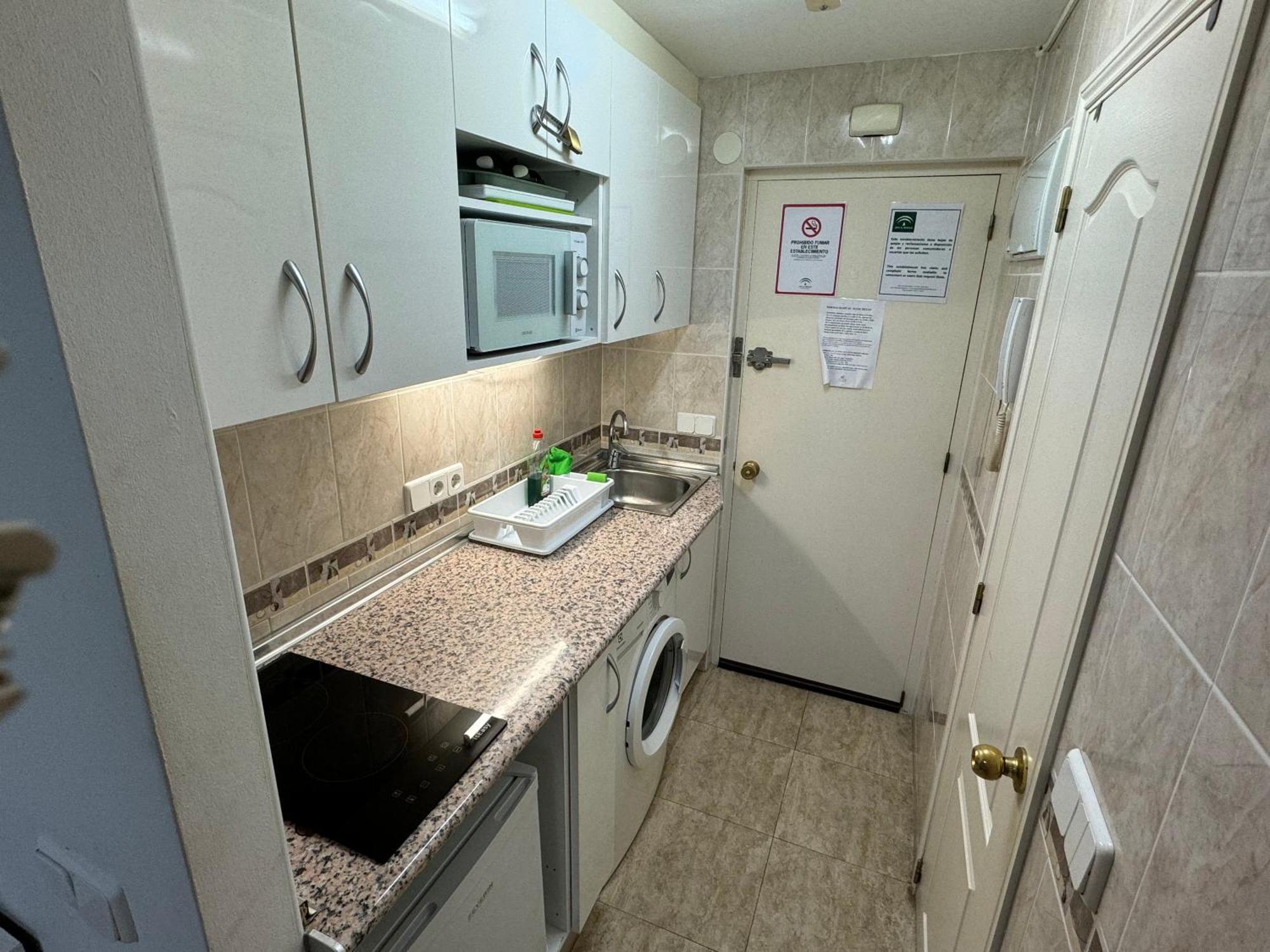 Cozy Studio Near The Beach Sitio de Calahonda 外观 照片