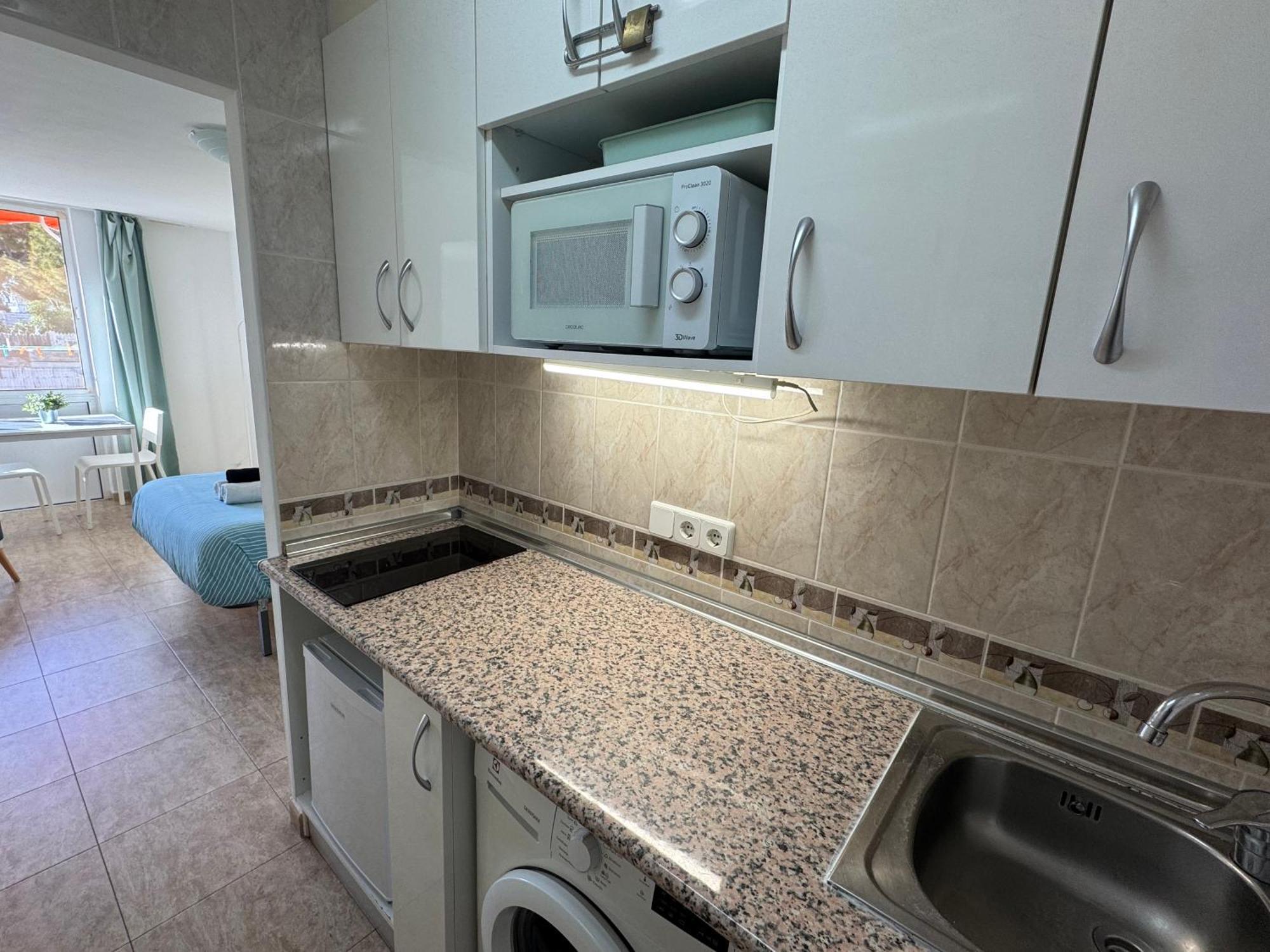 Cozy Studio Near The Beach Sitio de Calahonda 外观 照片